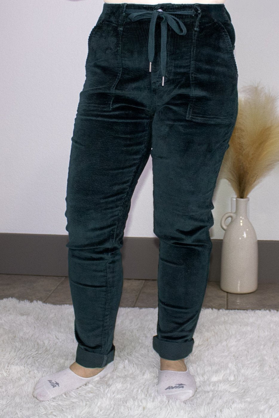 Casey Corduroy Cuffed Jogger