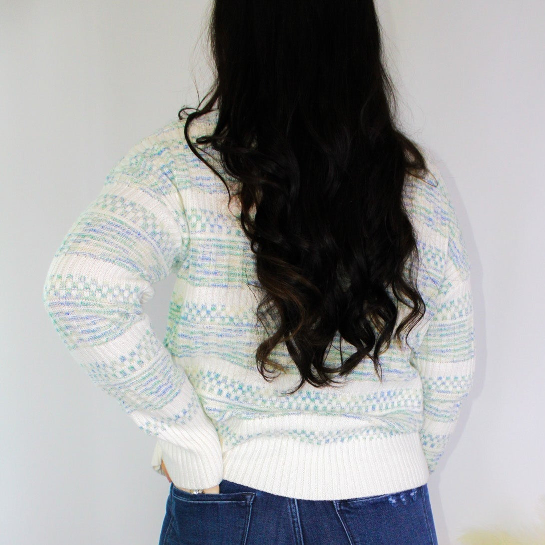 ROUND NECK TEXTURED SWEATER PULLOVER