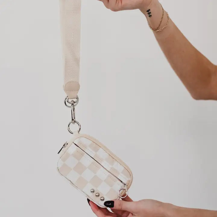 Nelly Nylon Wallet Wristlet